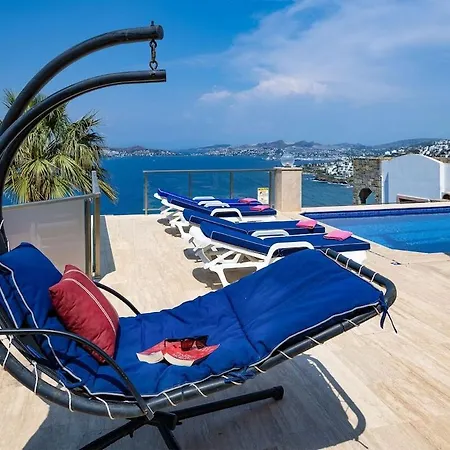 Stunning Sea Front Near Yalikavak Marina شقة